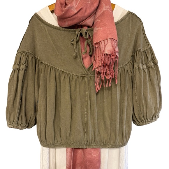 We The Free Tops - EUC We The Free People Flowy All Cotton Top